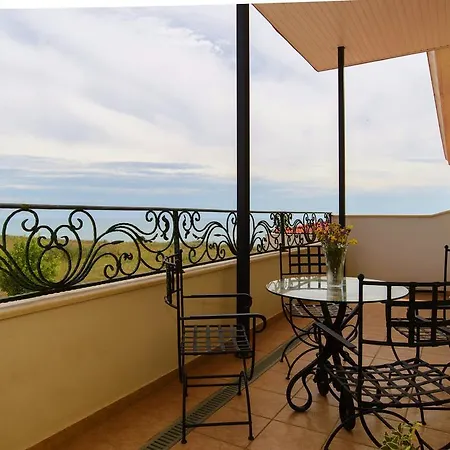 Πανσιόν Complex Kaliakra & Gradina