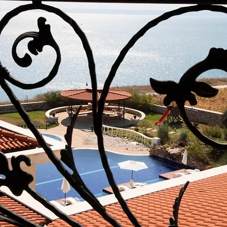 Complex Kaliakra & Gradina Bŭlgarevo